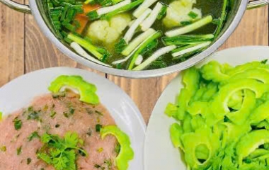 THỰC ĐƠN TIỆC SỐ 22, GIÁ:   2.650.000 VNĐ / BÀN
