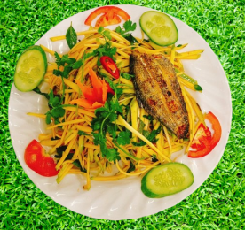 GỎI XOÀI KHÔ SẶC